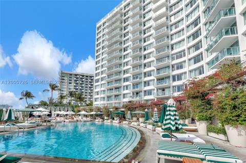 1100 West Ave 916, Miami Beach FL - photo 11 of 47