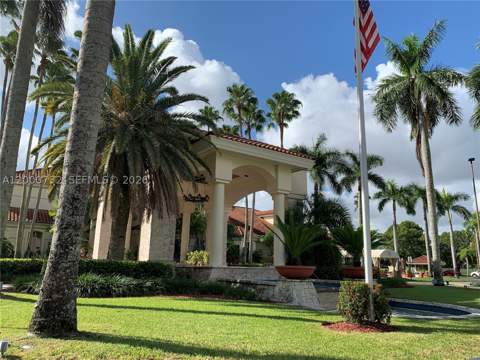 4530 NW 102nd Ct, Doral FL - photo 13 of 21