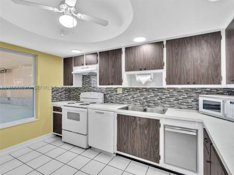 19174 Bobolink Dr, Hialeah FL - photo 14 of 35