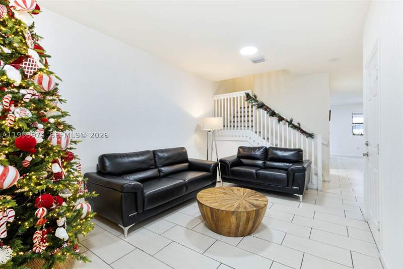 4 bedroom Townhouse at 15070 SW 119th Ln, Garden Estates At The Ham, Miami — photo 4