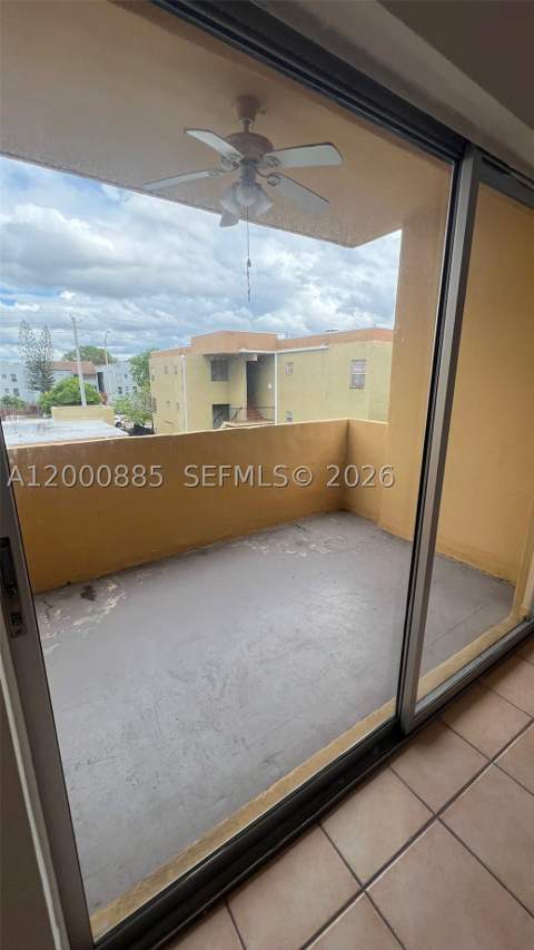 6070 W 18th Ave 323, Hialeah FL - photo 16 of 17