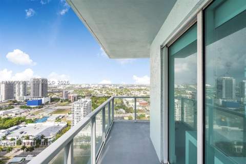 1900 N Bayshore Dr 3311, Miami FL - photo 14 of 29
