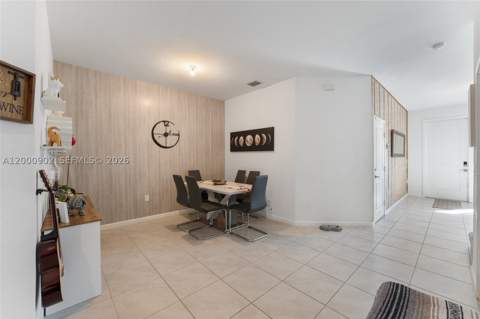 1061 NW 208th Ter, Miami Gardens FL - photo 14 of 20