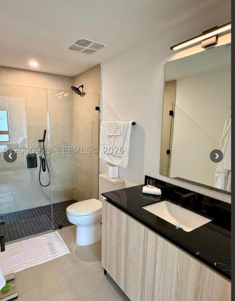 225 N Miami Ave 212, Miami FL - photo 10 of 33