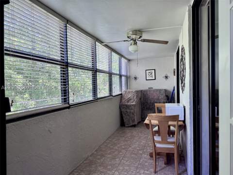 10850 N Kendall Dr 414, Miami FL - photo 20 of 29