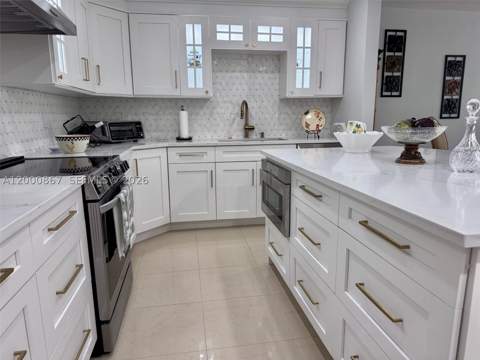 10850 N Kendall Dr 414, Miami FL - photo 8 of 29