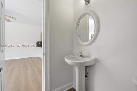 13474 SW 124th Ave Rd, Miami FL - photo 19 of 56