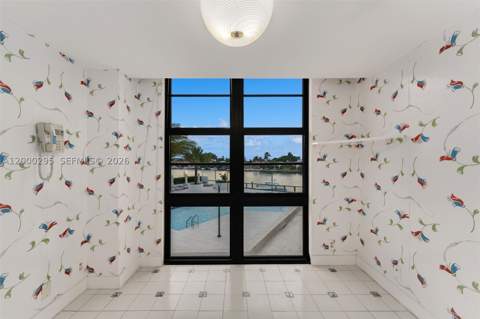 5500 Collins Ave 304, Miami Beach FL - photo 9 of 32