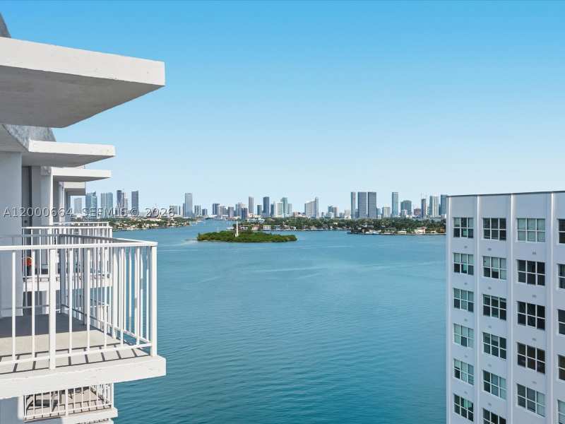1 bedroom Condominium at 1228 West Ave 1506, Bayview Terr Condo, Miami Beach — photo 1