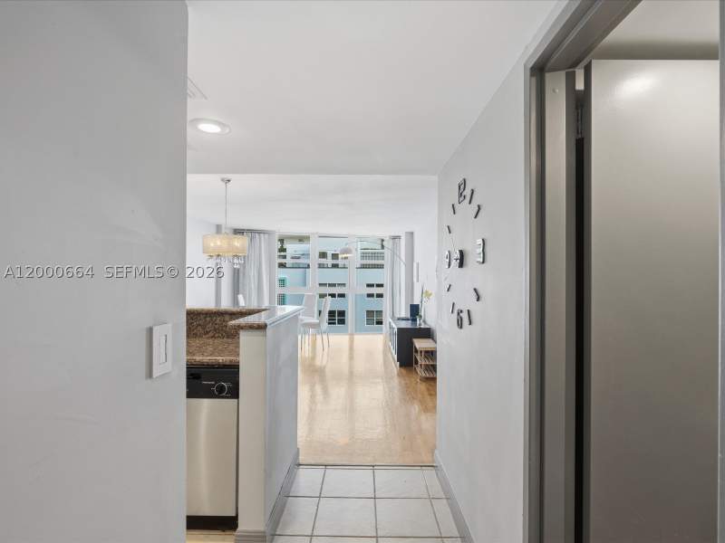 1 bedroom Condominium at 1228 West Ave 1506, Bayview Terr Condo, Miami Beach — photo 4