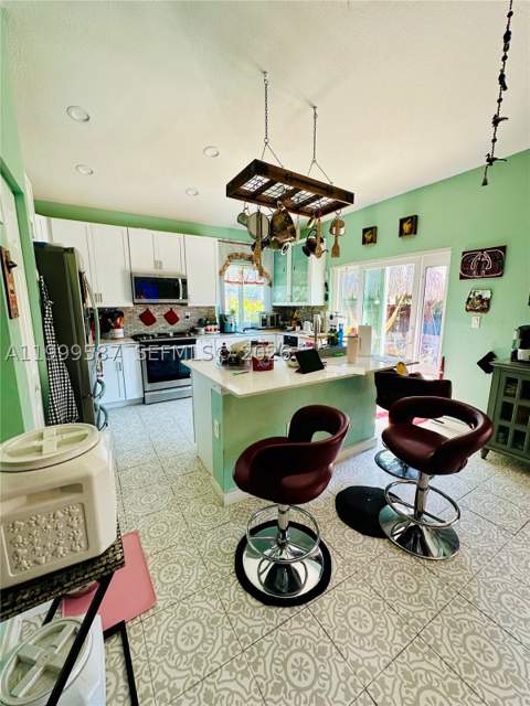 14531 SW 160th Ct, Miami FL - photo 13 of 45