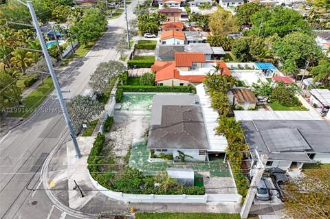 1991 SW 62nd Ave, West Miami FL - photo 12 of 55