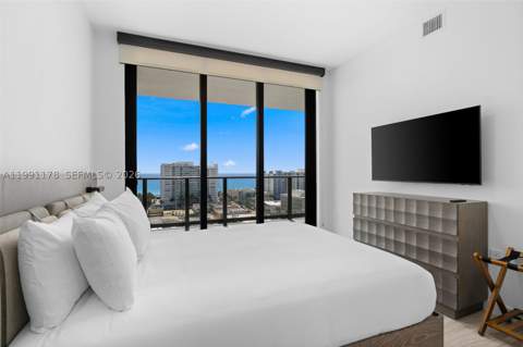 580 72nd St 1402, Miami Beach FL - photo 10 of 57