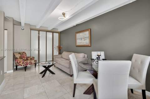 1519 Drexel Ave 201 + Den, Miami Beach FL - photo 10 of 62