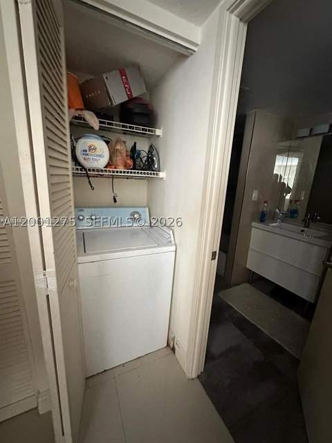210 174th St 2202, Sunny Isles Beach FL - photo 10 of 11