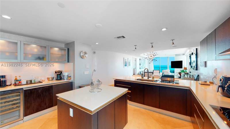4 bedroom Condominium at 17001 Collins Ave 3601, Jade Beach Condo, Sunny Isles Beach — photo 5