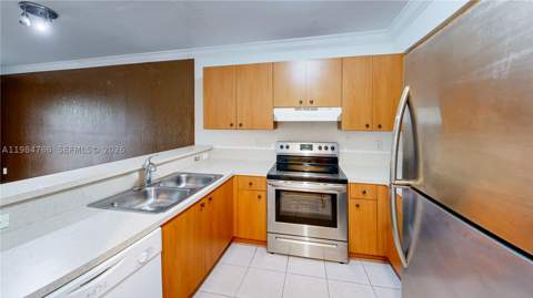14286 NW 17th Ave, Opa Locka FL - photo 12 of 81