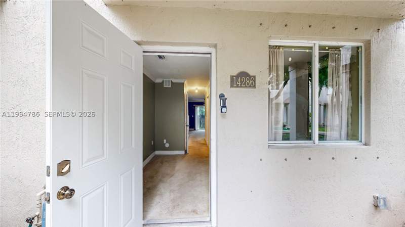 3 bedroom Condominium at 14286 NW 17th Ave, Lake Vue Villas Condo, Opa Locka — photo 3