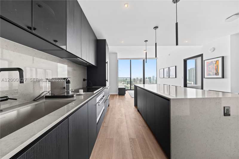 2 bedroom Condominium at 20 NE 11th St 4502, Miami North, Miami — photo 1