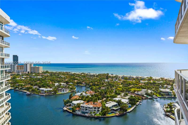 2 bedroom Condominium at 3802 NE 207th St 2704, One Island Place, Aventura — photo 1