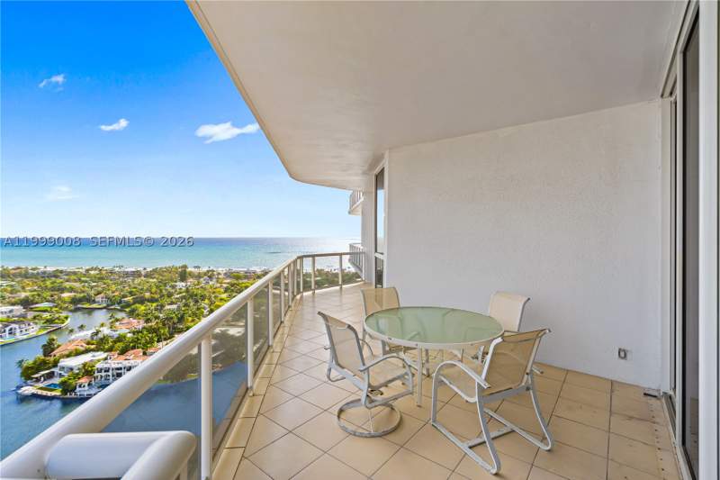 2 bedroom Condominium at 3802 NE 207th St 2704, One Island Place, Aventura — photo 3