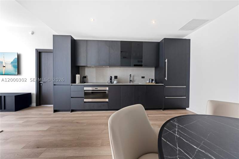 2 bedroom Condominium at 20 NE 11th St 4403, Miami North, Miami — photo 4