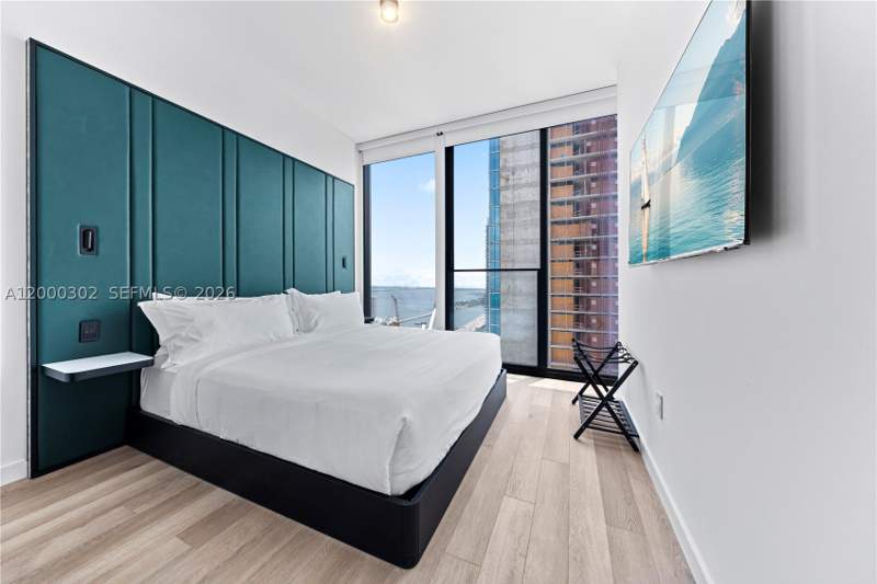 2 bedroom Condominium at 20 NE 11th St 4403, Miami North, Miami — photo 5