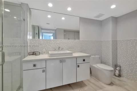 16425 Collins Ave 1612, Sunny Isles Beach FL - photo 23 of 59