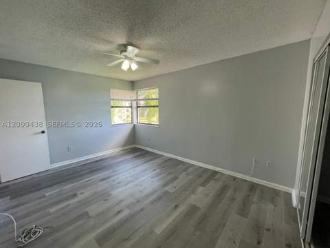 1149 Independence Trl 1149H, Homestead FL - photo 8 of 25