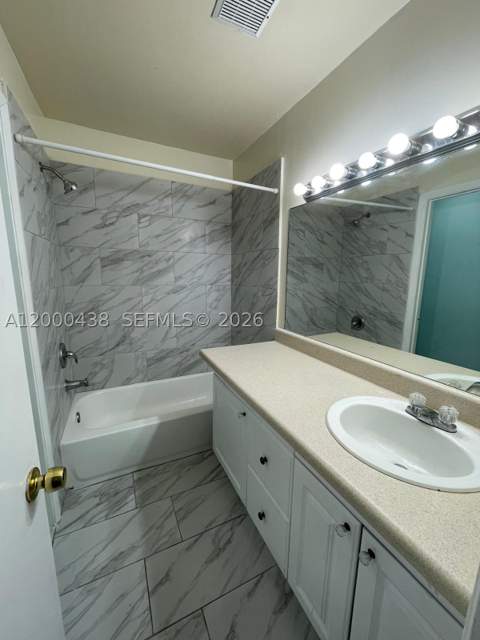 1149 Independence Trl 1149H, Homestead FL - photo 9 of 25