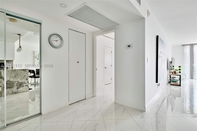 1 bedroom Condominium at 19370 Collins Ave 1406, Ocean Reserve Condo, Sunny Isles Beach — photo 5