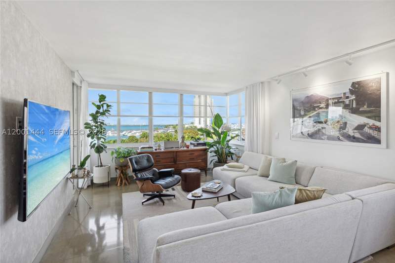 1 bedroom Condominium at 1670 lincoln Ct Ph-E, Bonne Vie Condo, Miami Beach — photo 5