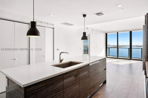 460 NE 28th St 2707, Miami FL - photo 16 of 19