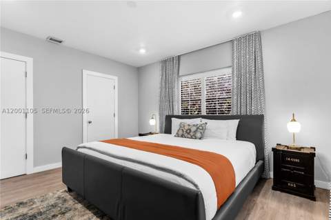 8101 Harding Ave, Miami Beach FL - photo 11 of 34