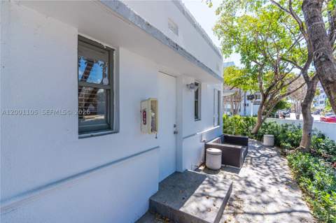 8101 Harding Ave, Miami Beach FL - photo 20 of 34