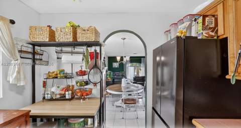 7010 SW 103rd Pl, Miami FL - photo 9 of 33