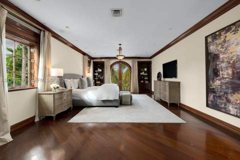 585 Arvida Pkwy, Coral Gables FL - photo 15 of 18