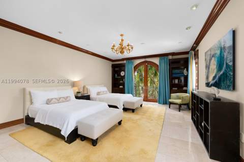 585 Arvida Pkwy, Coral Gables FL - photo 16 of 18