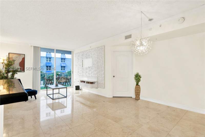 2 bedroom Condominium at 5077 NW 7th St 508, Blue Lagoon Condo, Miami — photo 3
