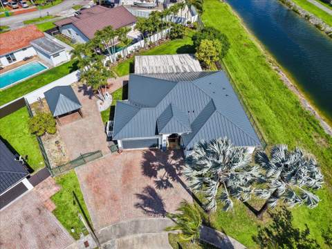 20300 SW 129th Place, Miami FL - photo 8 of 44