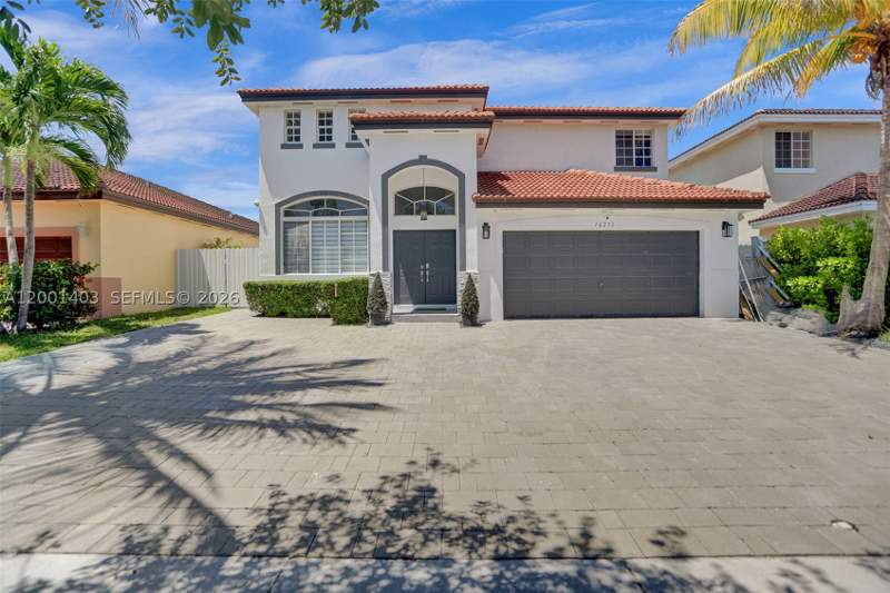 4 bedroom SingleFamilyResidence at 10231 SW 227th Ln, Herfa Sub, Cutler Bay — photo 3