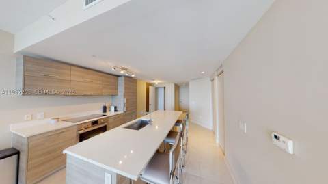 650 NE 32nd St 2005, Miami FL - photo 16 of 28