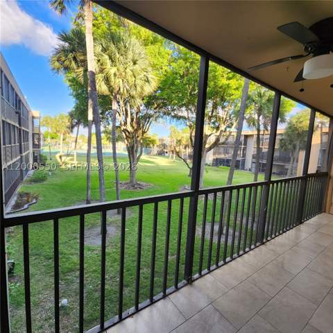 8415 SW 107th Ave 238W, Miami FL - photo 16 of 30