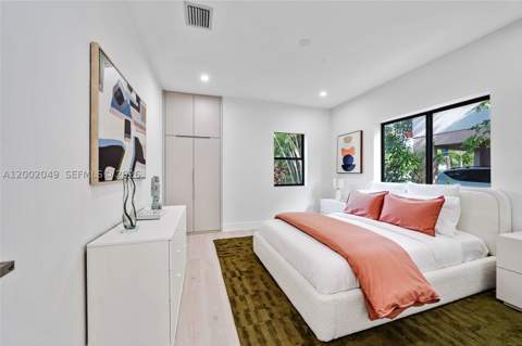 1230 Pizarro St, Coral Gables FL - photo 10 of 26
