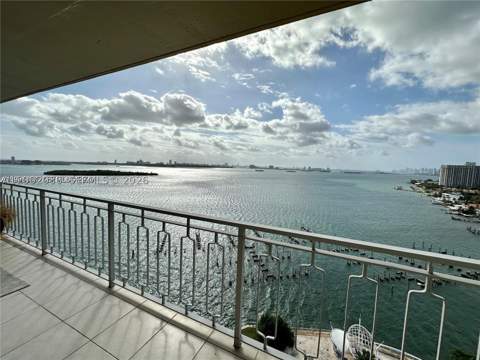 11111 Biscayne Blvd 18E, Miami FL - photo 10 of 13
