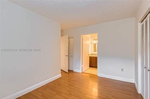 29 Santillane Ave 2, Coral Gables FL - photo 10 of 16