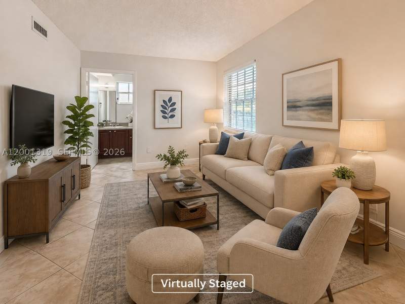 2 bedroom Condominium at 29 Santillane Ave 2, 29 Santillane Avenue Cond, Coral Gables — photo 2