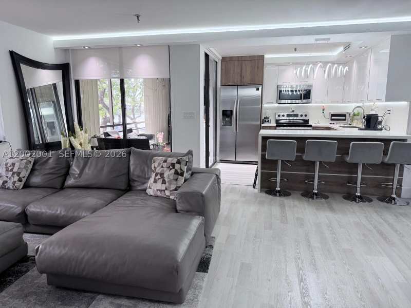 2 bedroom Condominium at 671 NE 195th St 208E, Cedar Gleen, Miami — photo 1