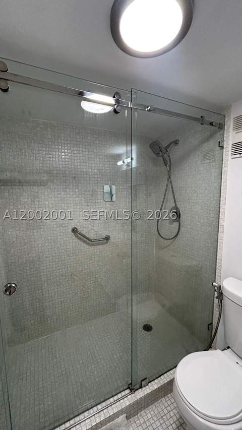 671 NE 195th St 208E, Miami FL - photo 17 of 39