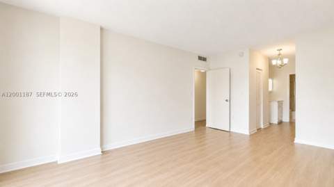300 Bayview Dr 315, Sunny Isles Beach FL - photo 12 of 42